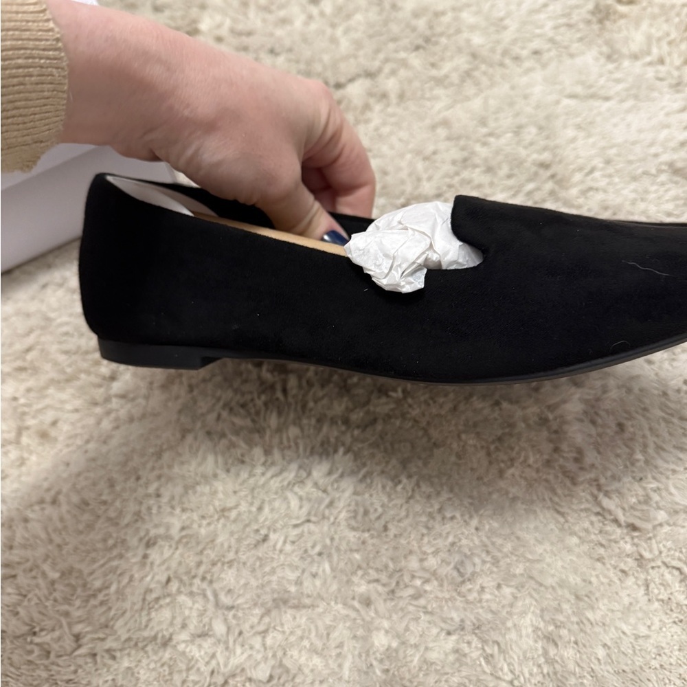 New In Box Dream Pairs Size 7 Black Loafers - Picture 4 of 8